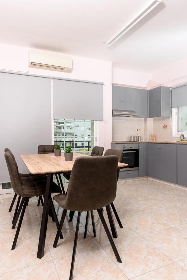 Callisto 3 Bedroom Apartment Larnaca Eksteriør billede
